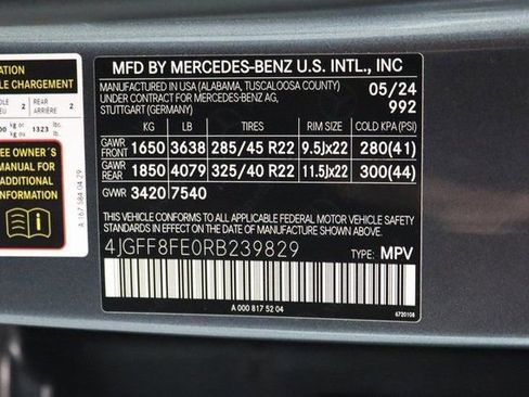 Used 2024 Mercedes-Benz GLS 580 4MATIC image 39