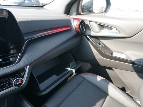 New 2026 Chevrolet Equinox RS image 32