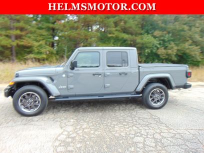 Certified 2023 Jeep Gladiator Overland
