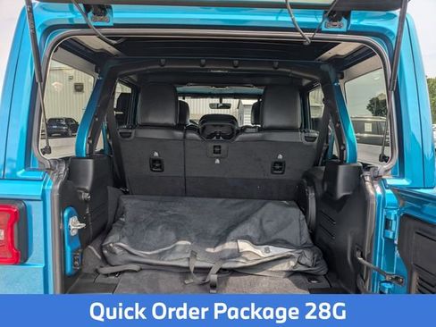Used 2020 Jeep Wrangler Unlimited Sahara AWD/4WD image 25