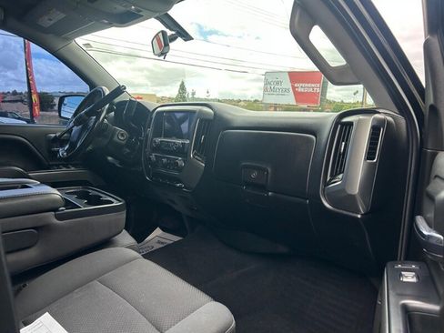 Used 2018 Chevrolet Silverado 1500 LT w/ All Star Edition AWD/4WD image 13