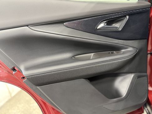 Used 2024 Chevrolet Blazer EV LT image 23