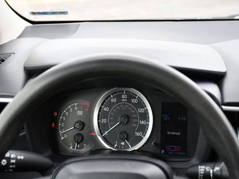 Used 2020 Toyota Corolla LE image 23