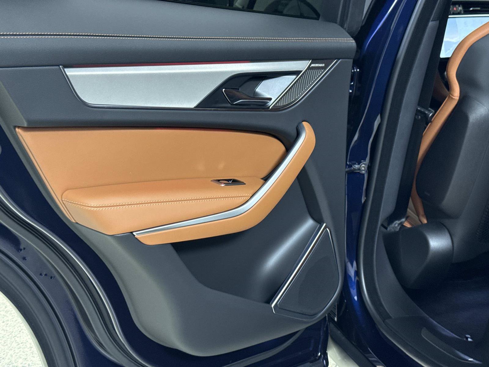 New 2026 Jaguar F-PACE R-Dynamic S AWD/4WD image 14