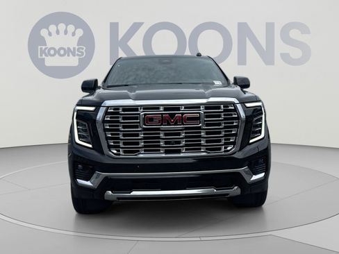 New 2026 GMC Yukon XL Denali w/ LPO, Floor Liner Package AWD/4WD image 7