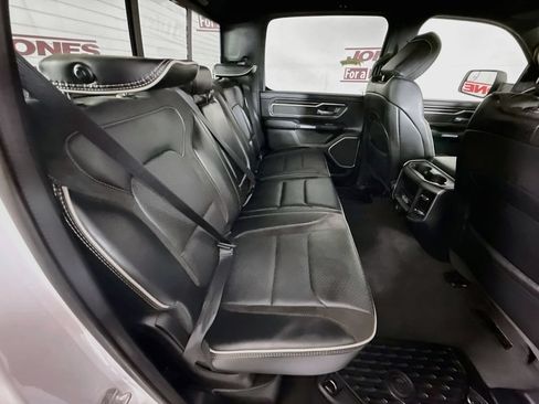 Used 2023 RAM 1500 Laramie AWD/4WD image 33