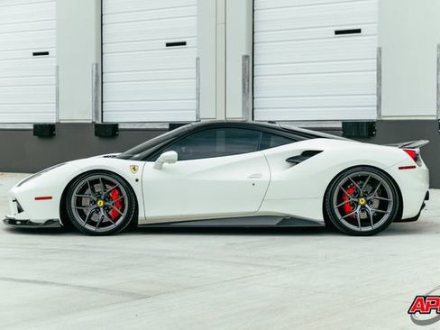 Used 2018 Ferrari 488 GTB RWD image 58