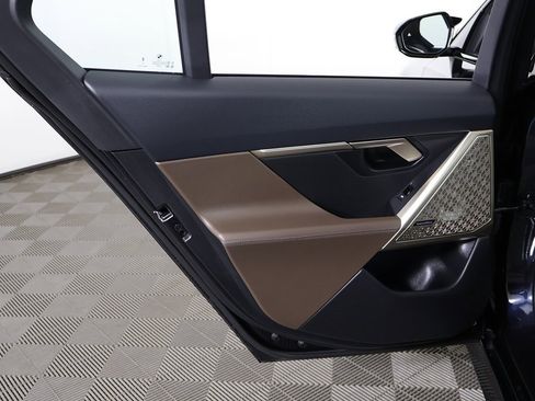 Used 2024 BMW i5 M60 w/ Premium Package image 30