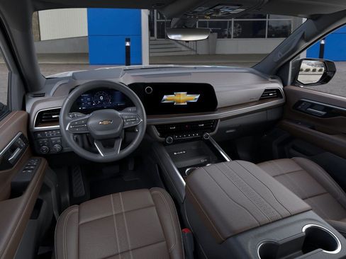 New 2026 Chevrolet Suburban High Country w/ Sun And Tow Package AWD/4WD image 15
