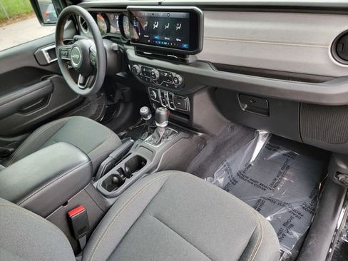 Certified 2024 Jeep Wrangler Unlimited Sport AWD/4WD image 25