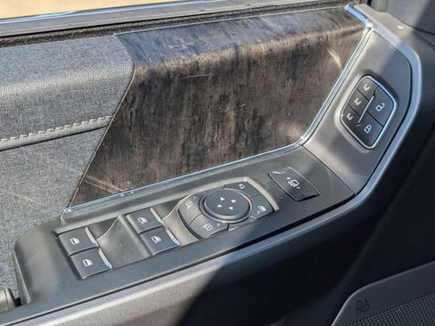 New 2026 Ford F250 Lariat w/ Lariat Premium Package image 51