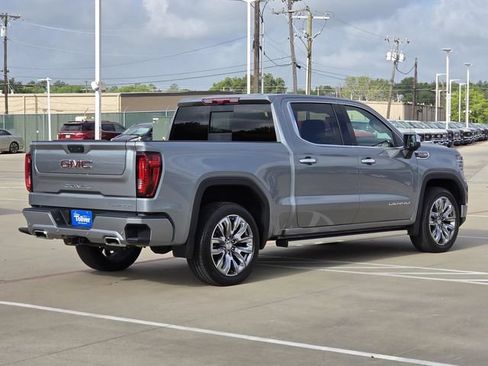 Used 2026 GMC Sierra 1500 Denali AWD/4WD image 10