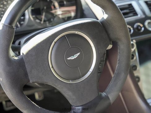Used 2005 Aston Martin DB9 Coupe RWD image 42