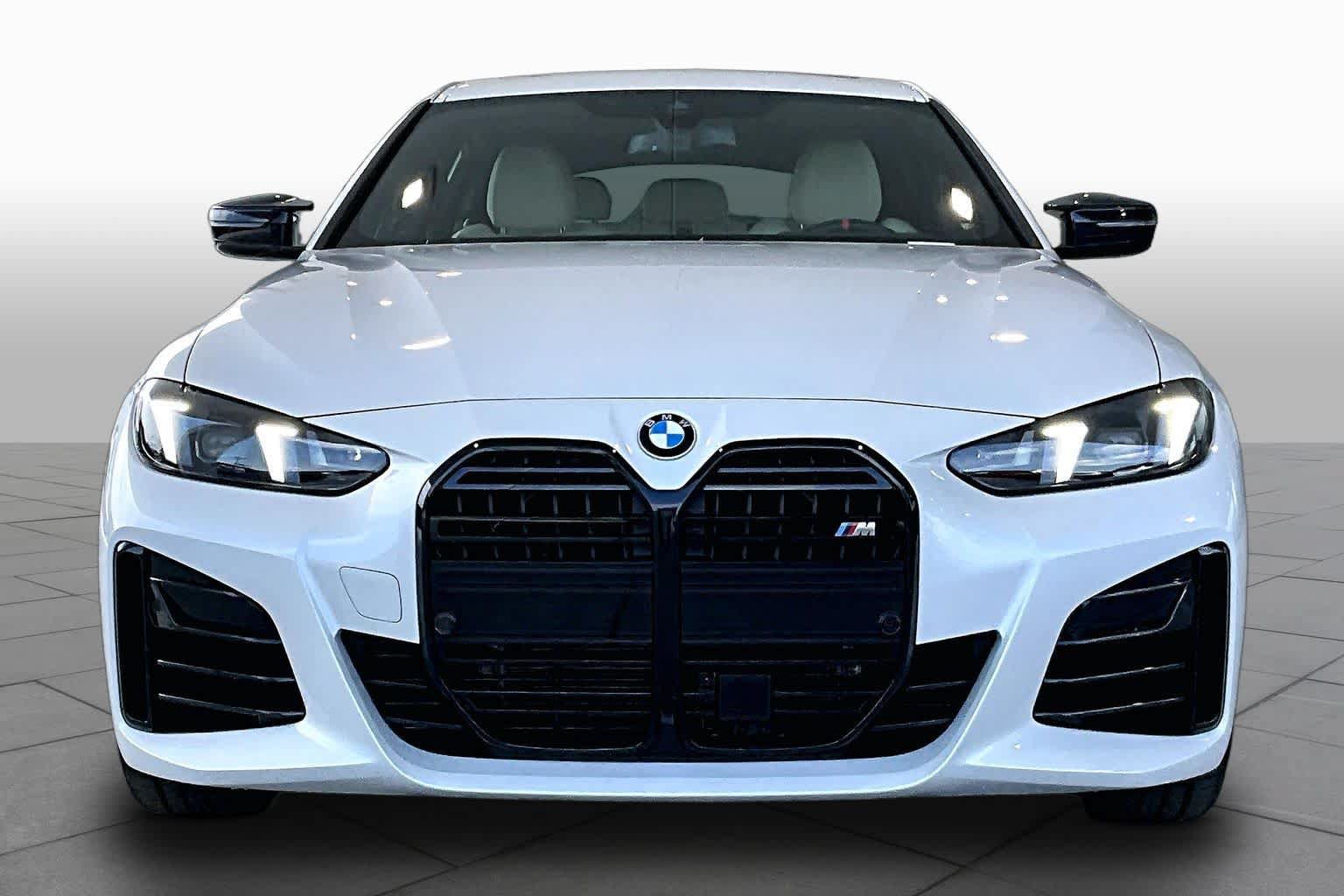 New 2026 BMW M440i w/ Premium Package RWD image 3