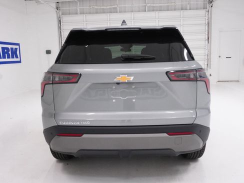 New 2026 Chevrolet Equinox LT image 6