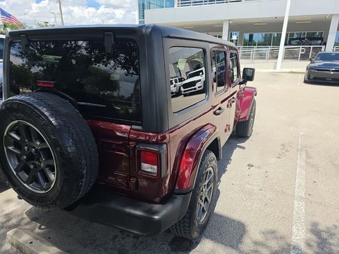 Used 2021 Jeep Wrangler Unlimited Sport AWD/4WD image 3