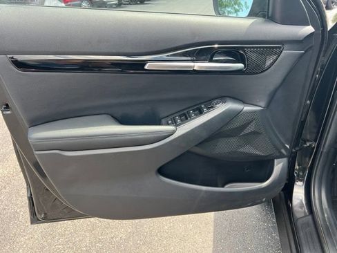 Certified 2024 Kia Seltos X-Line AWD/4WD image 28