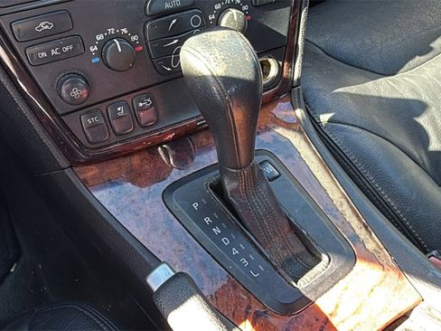 Used 2006 Volvo S60 2.5T image 10