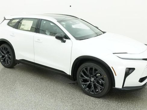 New 2026 Toyota Crown Signia AWD/4WD image 47