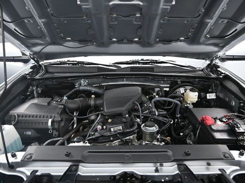 Used 2023 Toyota Tacoma SR5 image 5