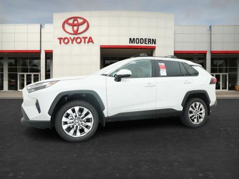 New 2025 Toyota RAV4 XLE Premium image 8