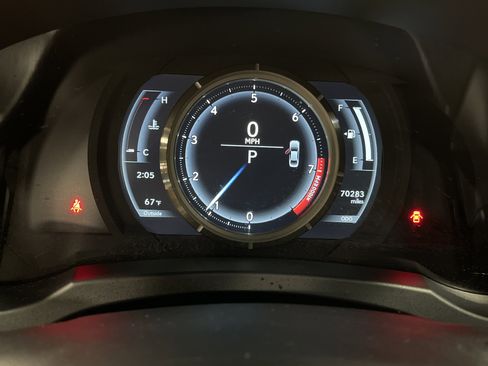 Used 2018 Lexus IS 300 F Sport image 20