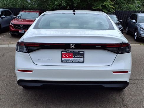 New 2025 Honda Accord SE image 6