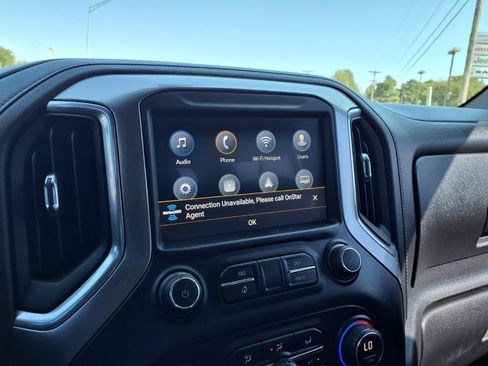 Used 2021 Chevrolet Silverado 1500 LT w/ Texas Edition Plus RWD image 4