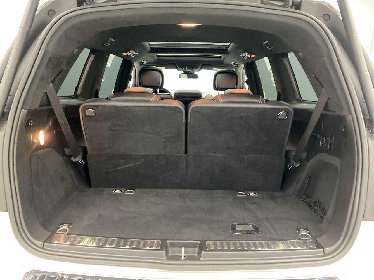 Used 2017 Mercedes-Benz GLS 63 AMG 4MATIC image 28