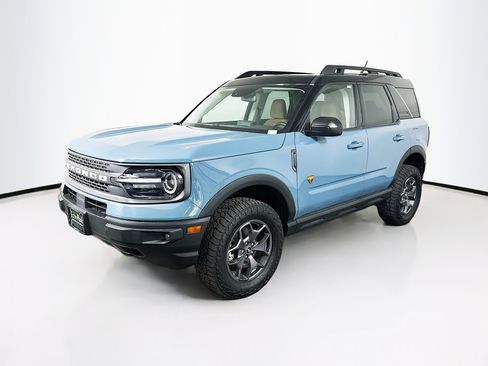 Used 2022 Ford Bronco Sport Badlands w/ Premium Package image 3