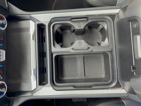 Used 2024 Ford F250 Platinum image 16