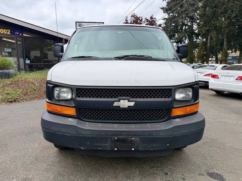 Used 2008 Chevrolet Express 2500 Extended RWD image 9