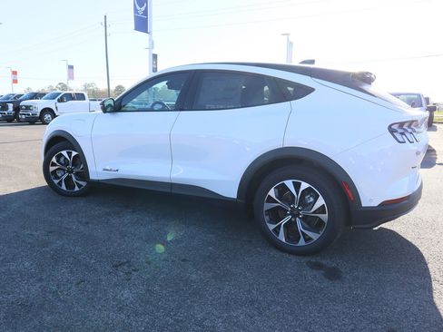 New 2024 Ford Mustang Mach-E Select w/ Comfort Package Lite image 8