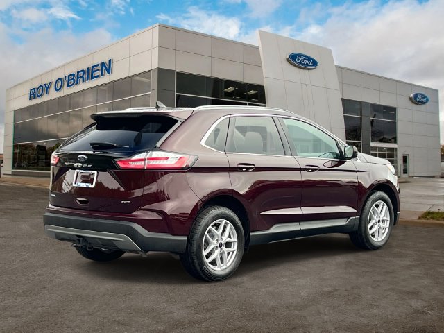 Certified 2024 Ford Edge SEL w/ Convenience Package AWD/4WD image 5