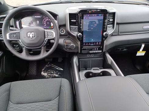 New 2026 RAM 1500 Big Horn AWD/4WD image 16