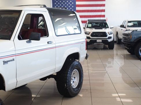 Used 1988 Ford Bronco II 2WD image 16