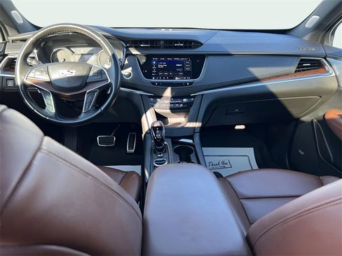 Used 2023 Cadillac XT5 Sportv image 10