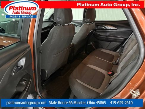 Used 2021 Chevrolet TrailBlazer LT FWD image 28