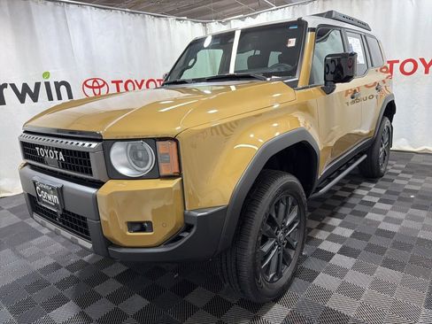 Used 2024 Toyota Land Cruiser image 3