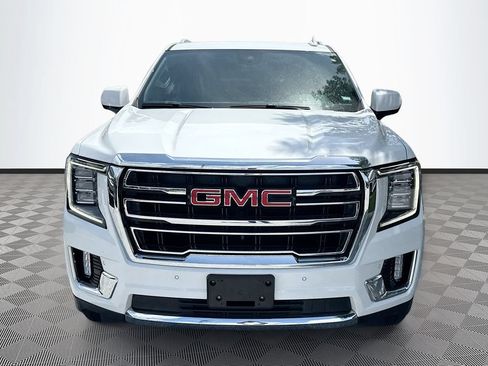 Used 2024 GMC Yukon SLT RWD image 2