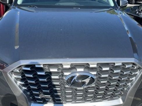 Used 2021 Hyundai Palisade SEL w/ Premium Package image 2