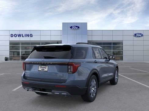 New 2026 Ford Explorer Active w/ Active Comfort Package image 8