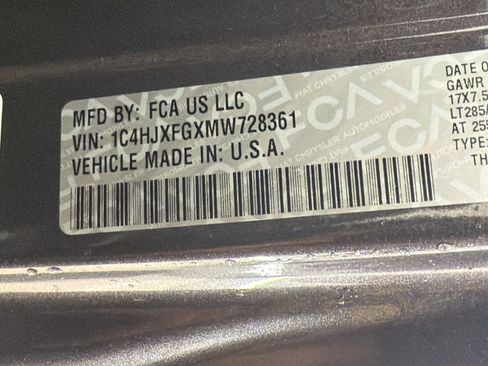 Used 2021 Jeep Wrangler Unlimited Rubicon AWD/4WD image 25