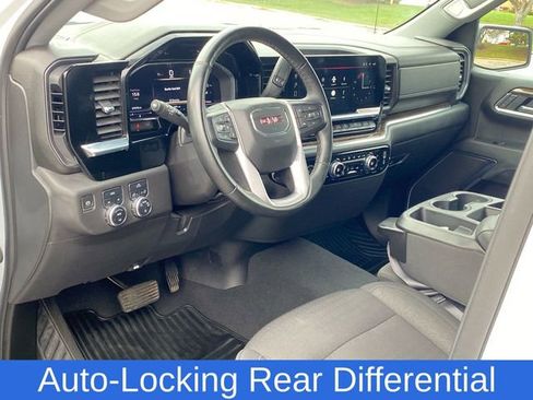 Used 2024 GMC Sierra 1500 SLE image 11