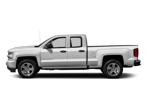 Used 2017 Chevrolet Silverado 1500 Custom w/ Custom Convenience Package RWD image 39