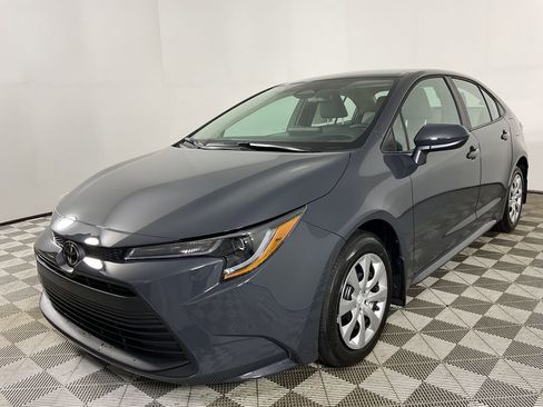 New 2026 Toyota Corolla LE FWD image 3