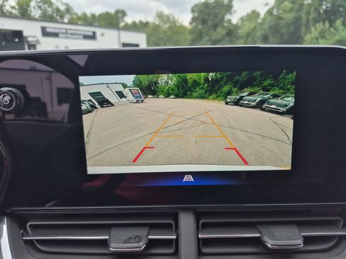 Certified 2025 Chevrolet Trax ACTIV w/ Driver Confidence Package FWD image 15