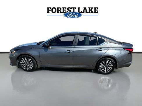 Used 2023 Nissan Altima 2.5 SV image 4