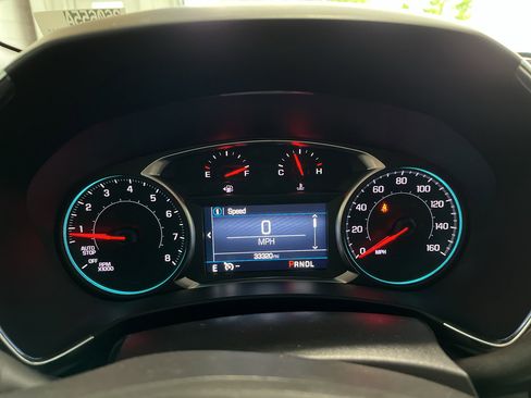 Used 2024 Chevrolet Equinox LT FWD image 17