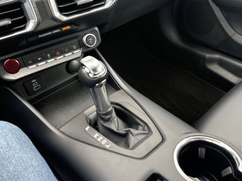 Used 2025 Ford Mustang Premium image 24